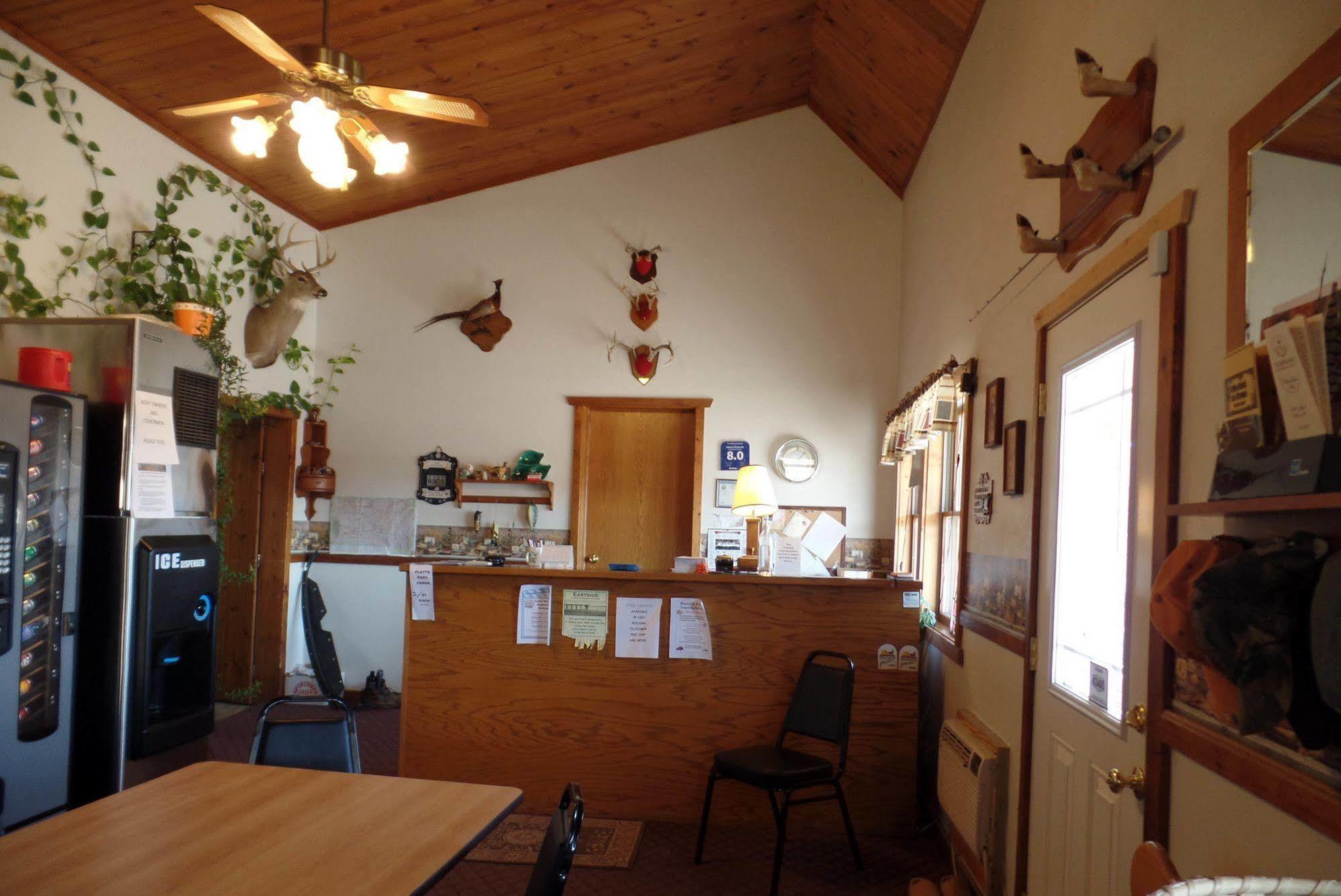 Platte Dakota Country Inn מראה חיצוני תמונה