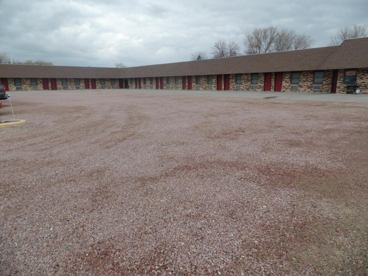 Platte Dakota Country Inn מראה חיצוני תמונה